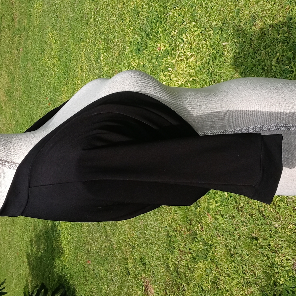 Short Jacket - Picture 2 of 4